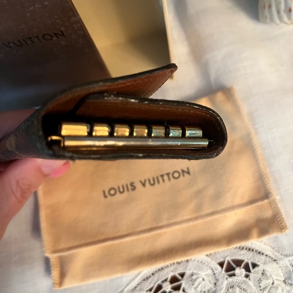 Louis Vuitton key wallet - Picture 4 of 6